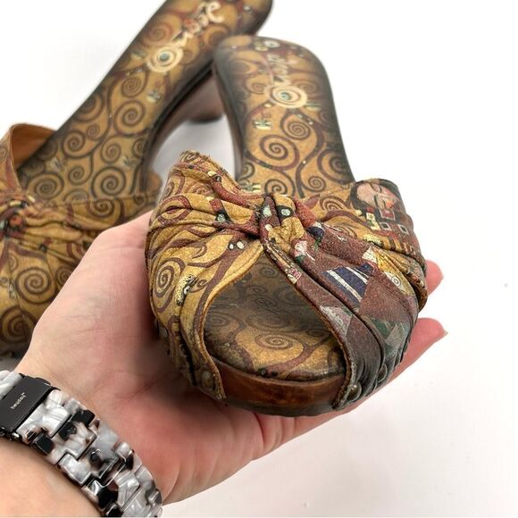 Jcon painted tan brown leather peep toe wooden wedge sole size 9.5 - Picture 2 of 12